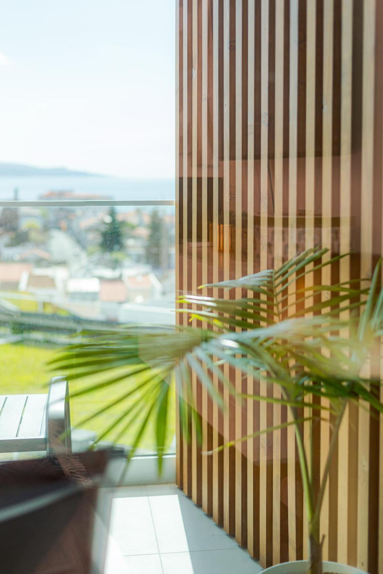Home At Azores - Sunrise Apartment 蓬塔德尔加达 外观 照片