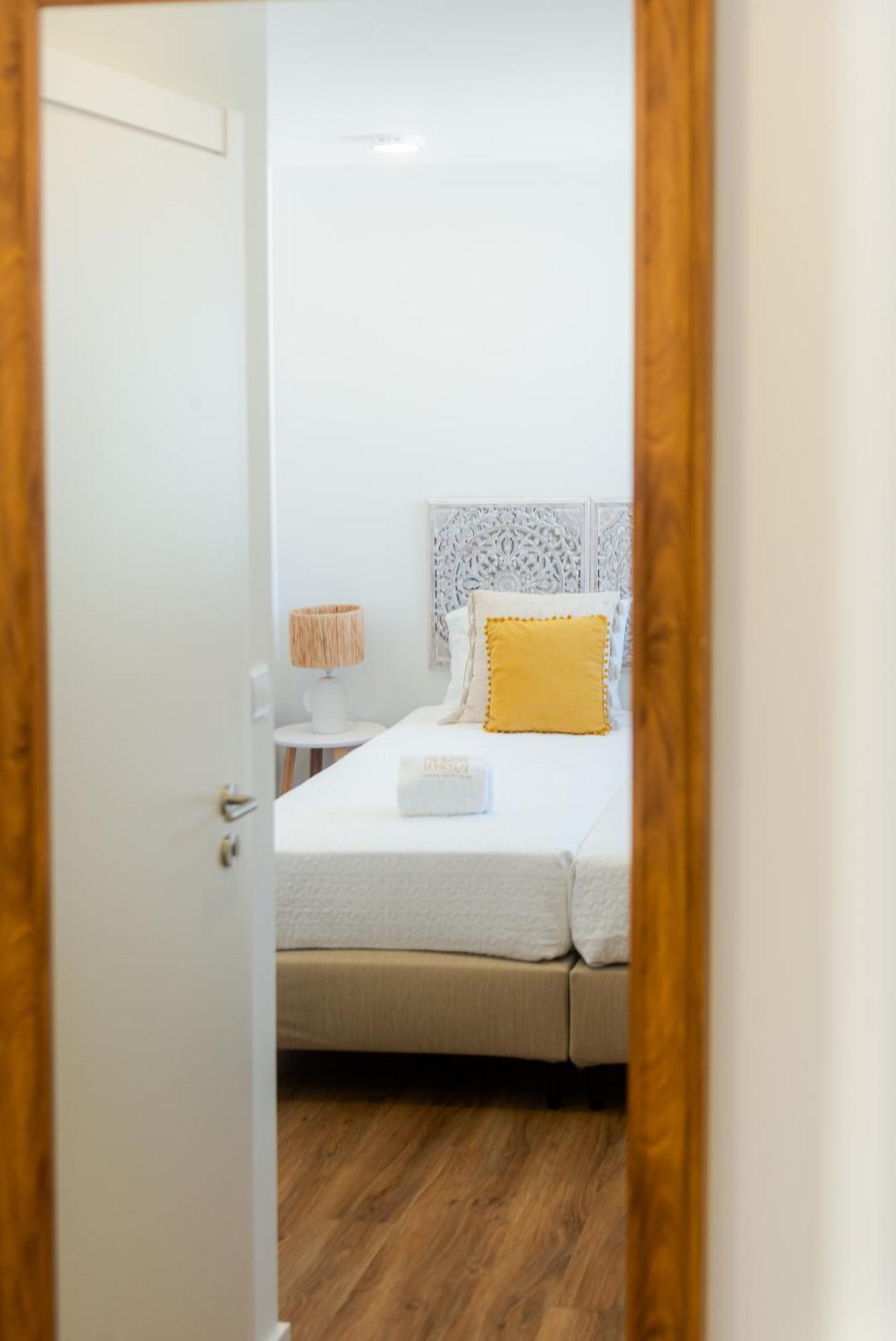 Home At Azores - Sunrise Apartment 蓬塔德尔加达 外观 照片
