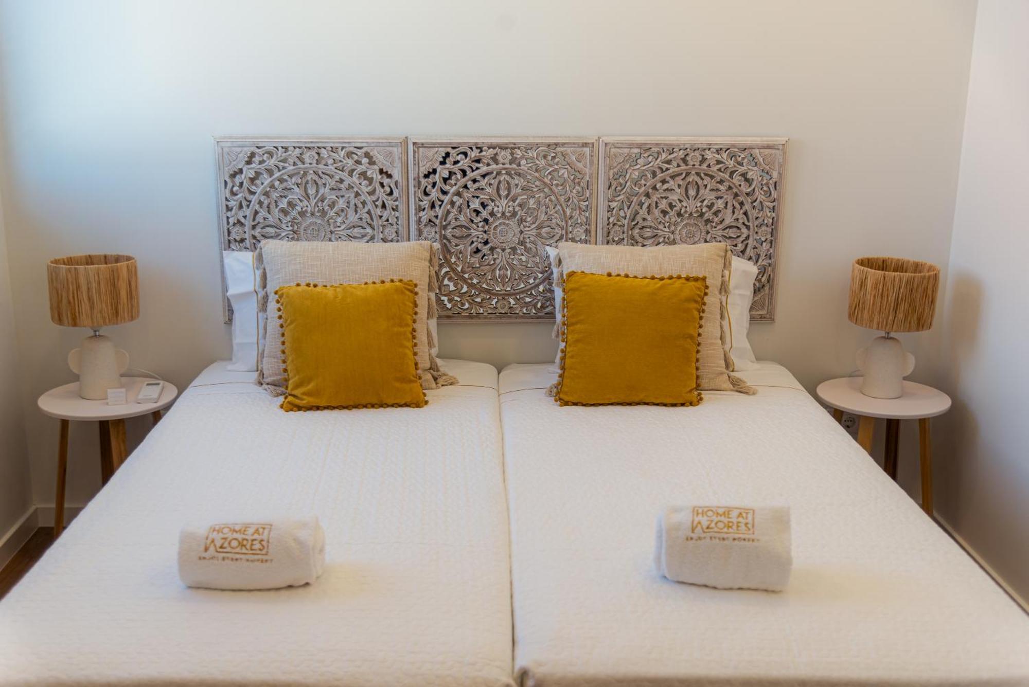 Home At Azores - Sunrise Apartment 蓬塔德尔加达 外观 照片