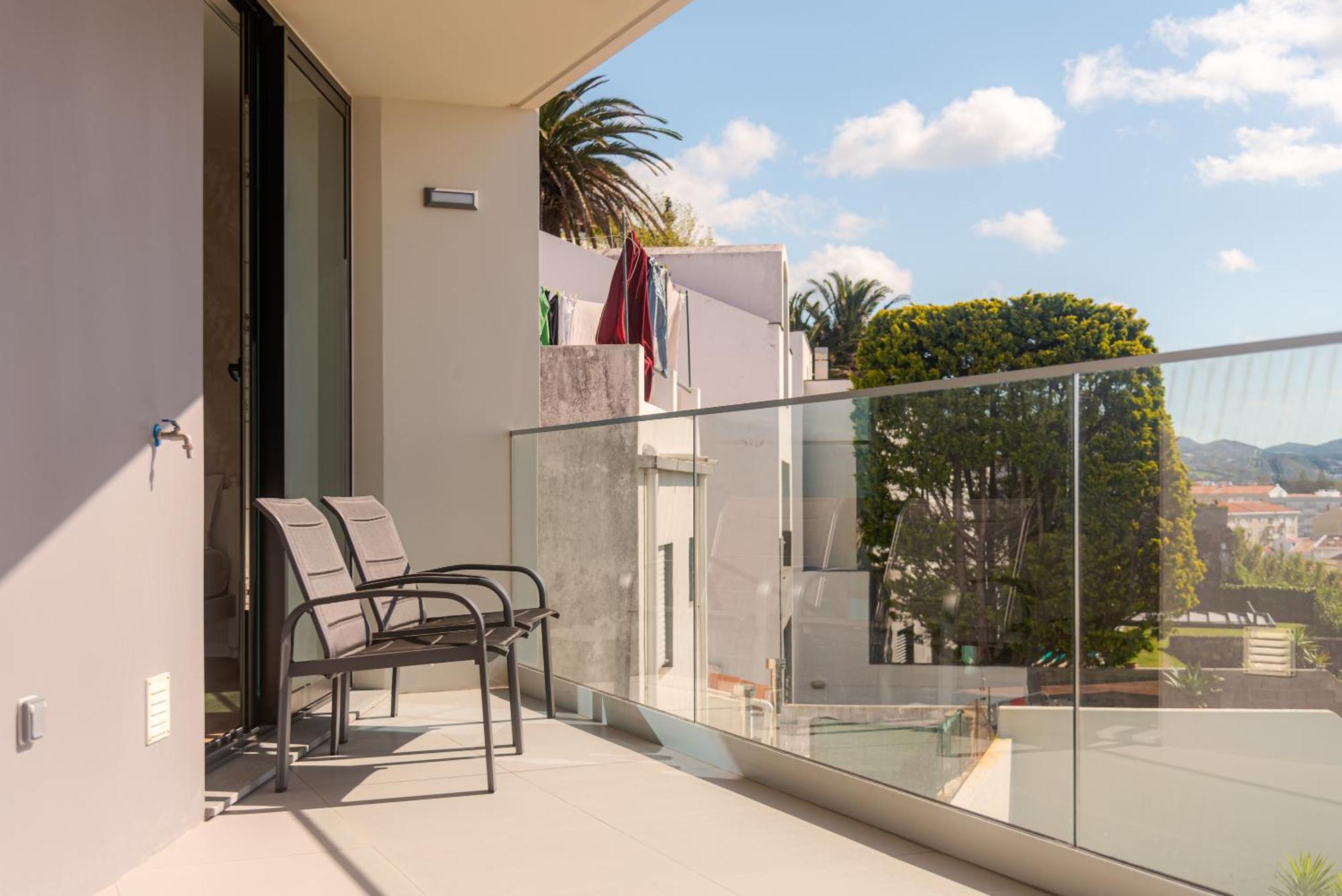 Home At Azores - Sunrise Apartment 蓬塔德尔加达 外观 照片